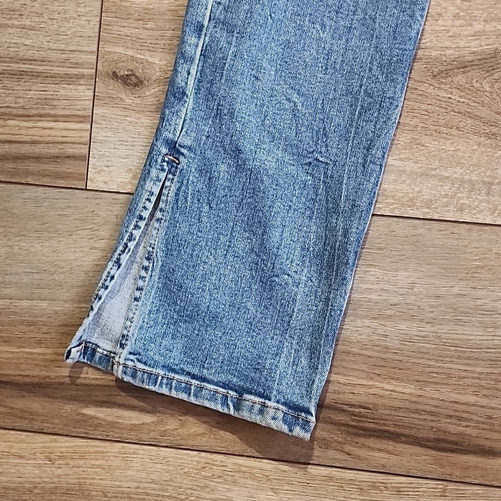 Zara Jeans Ripped Knee Jeans High Rise sz 8 - Picture 4 of 7